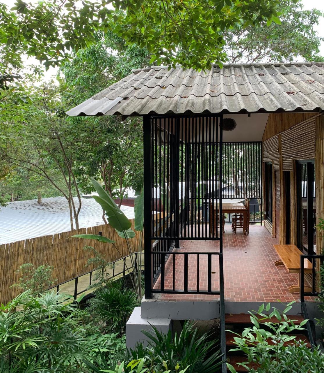 West Coast Beach Resort Ko Pha Ngan Exterior foto